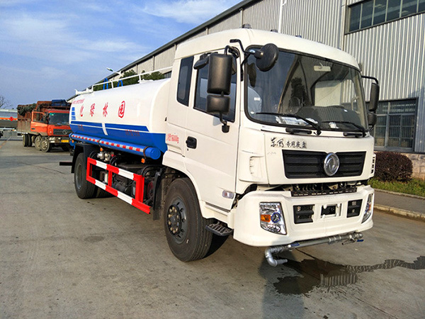 高壓灑水車(chē)廠家
